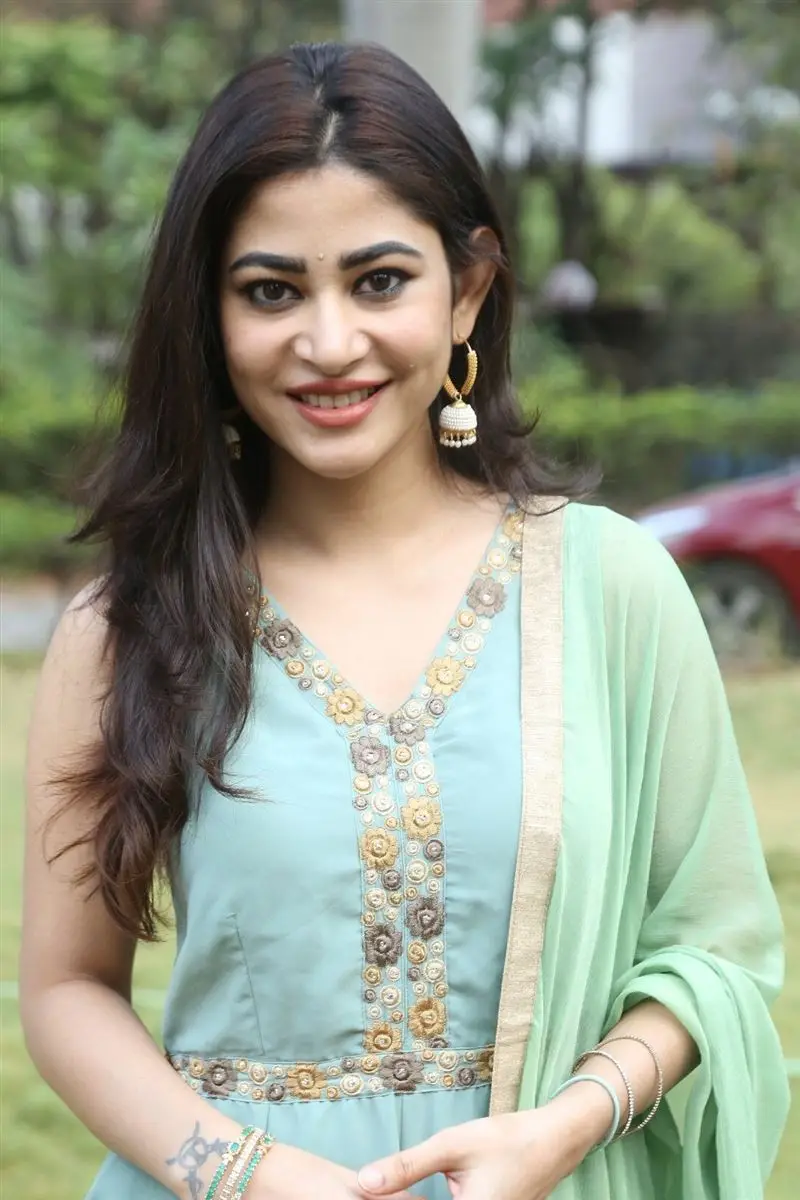 Telugu Girl Sonu Thakur In Sleeveless Green Gown